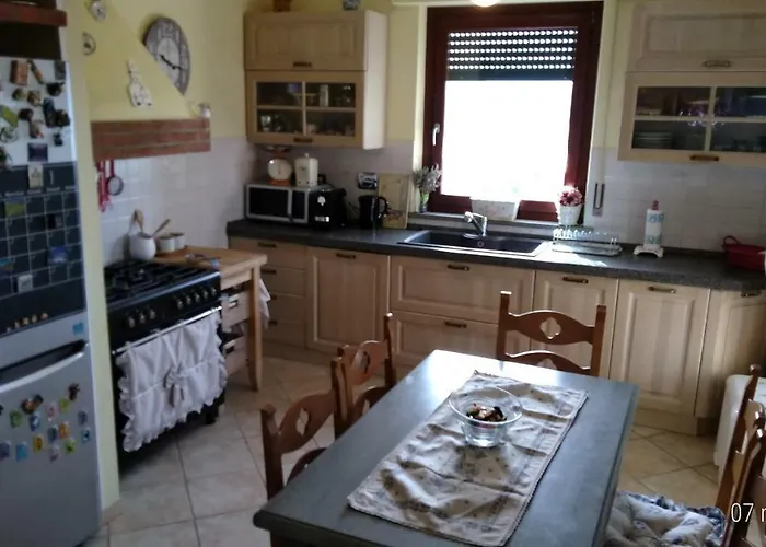 Residenza Montevile Di Spaccini Gabriella Lejlighed